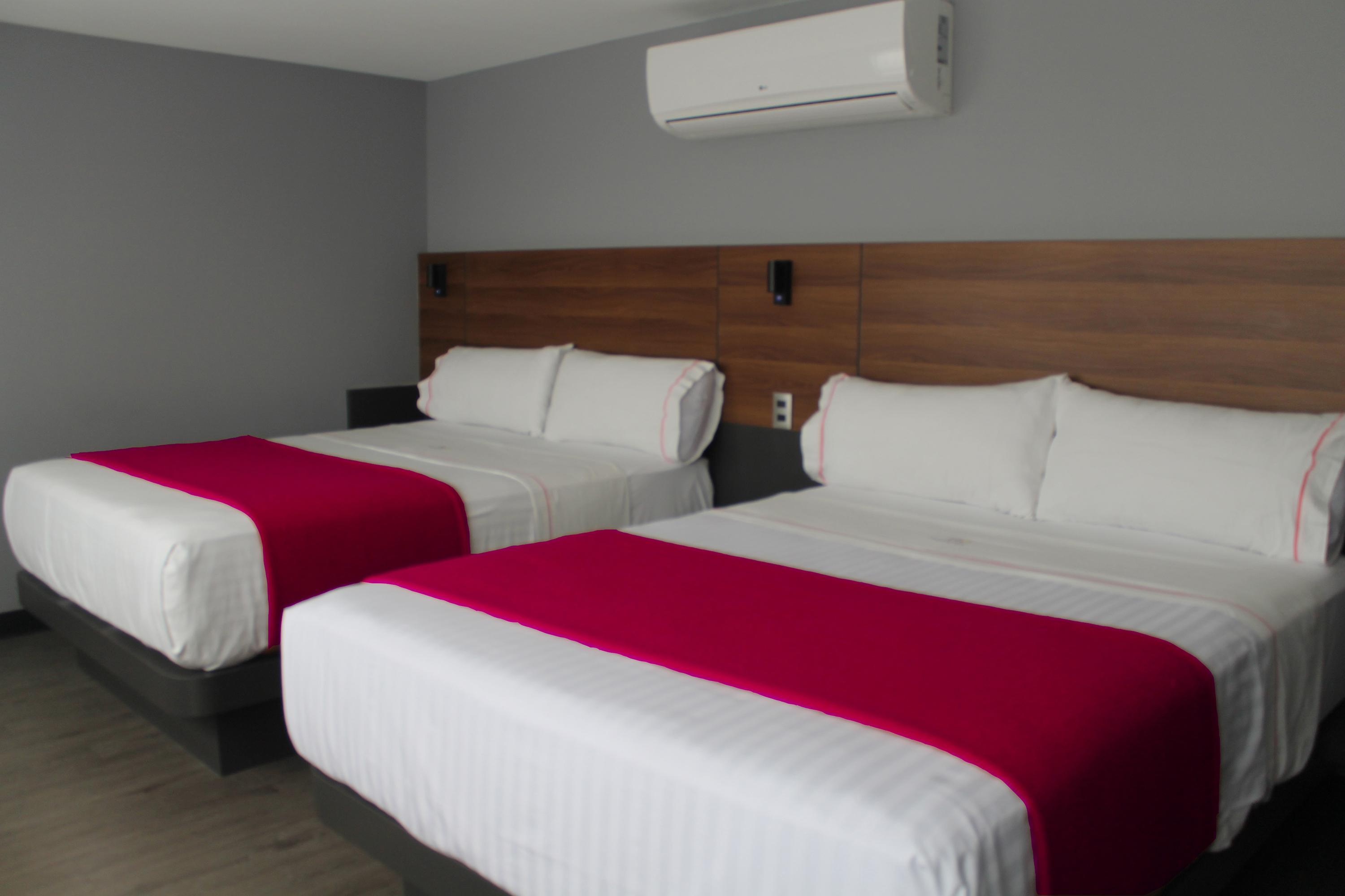 Hotel Mx Aeropuerto 4*