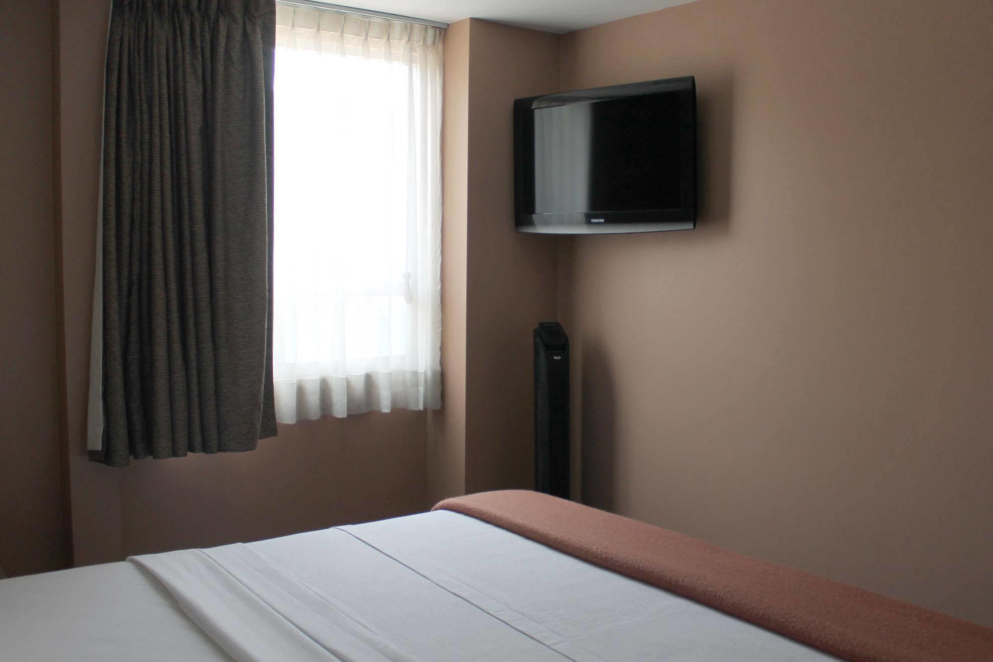 Mx Aeropuerto Hotel 4*
